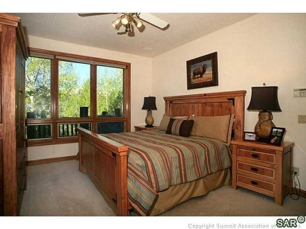 1495 Forest Hills Dr photo 10
