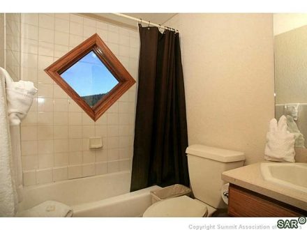 1495 Forest Hills Dr photo 14