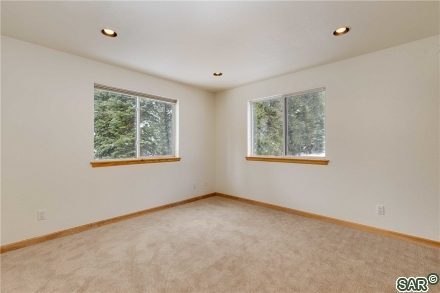 85 Davis Ct photo 13