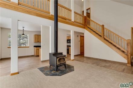 85 Davis Ct photo 7