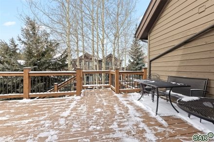 302 Village Point Dr photo 25