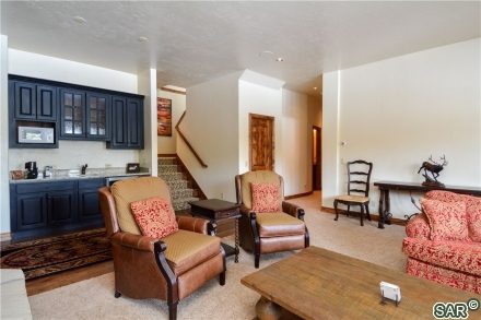 30 Estates Dr photo 12