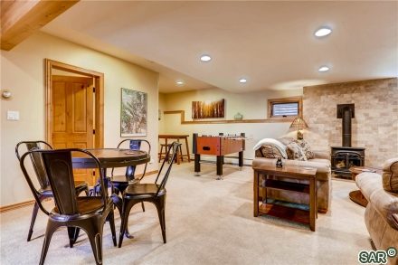 48 Gold King Way photo 13