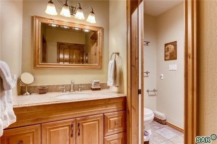 48 Gold King Way photo 16