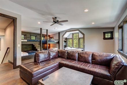 376 Black Hawk Cir photo 21