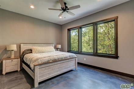 376 Black Hawk Cir photo 30