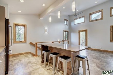 212 Forest Dr photo 14