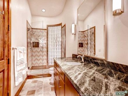 341 Southside Dr photo 13