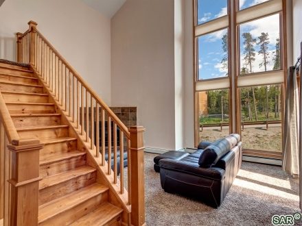 Condo in Snowbird, Silverthorne — photo 3 Condo in Snowbird, Silverthorne, CO — photo 3 (MLS S373240)