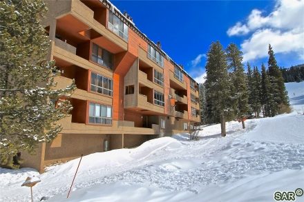Condo in Spruce Lodge Condo, Copper Mountain, CO — photo 1 (MLS S373310)