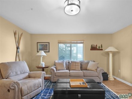 1509 Point Dr photo 2
