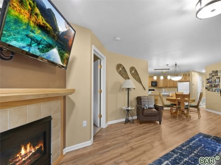 1509 Point Dr photo 4