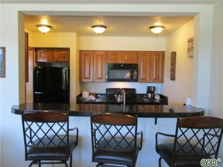 Condo in Lenawee Condo, Keystone — photo 5 Condo in Lenawee Condo, Keystone, CO — photo 5 (MLS S373481)