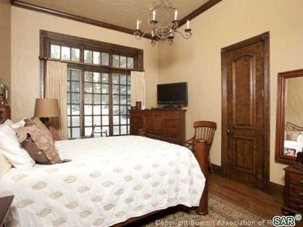 234 Gold King Way photo 14