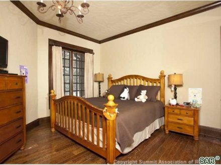 234 Gold King Way photo 16