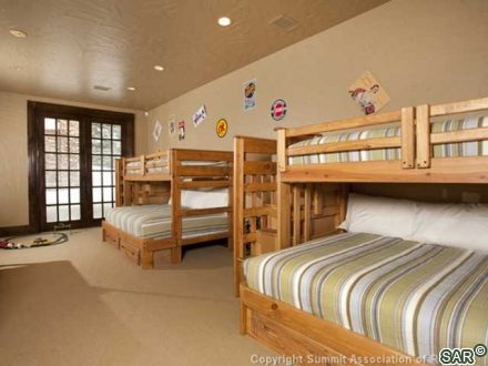 234 Gold King Way photo 22