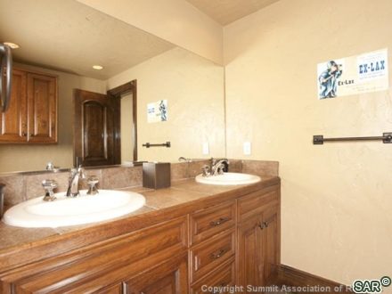 234 Gold King Way photo 23