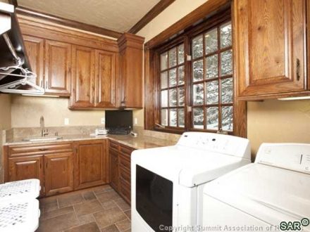 234 Gold King Way photo 24
