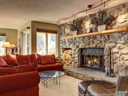 Condo in Cinnamon Ridge Condos, Keystone — photo 2 Condo in Cinnamon Ridge Condos, Keystone, CO — photo 2 (MLS S373978)