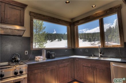 Duplex in Lewis Ranch At Copper Mtn, Copper Mountain, CO — photo 6 (MLS S373986)