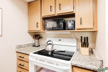 Condo in Foxpine Inn Condo, Copper Mountain, CO — photo 6 (MLS S374152)