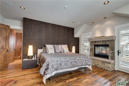 21 Regent Dr photo 15