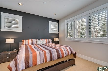 21 Regent Dr photo 18