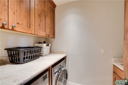21 Regent Dr photo 25