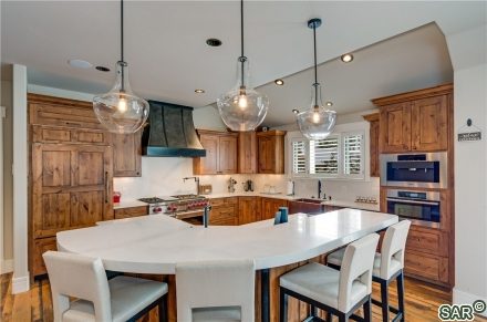21 Regent Dr photo 9