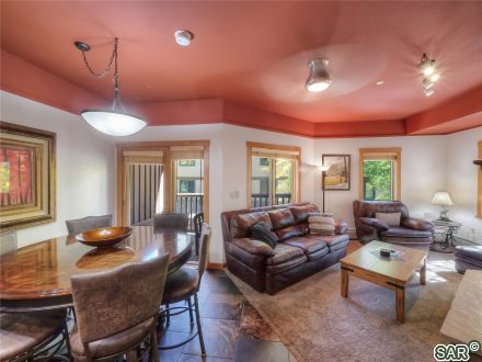 Condo in Arapahoe Lodge Condo, Keystone, CO — photo 5 (MLS S374203)
