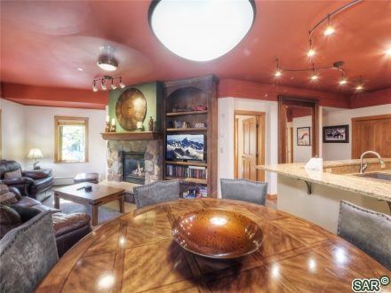 Condo in Arapahoe Lodge Condo, Keystone, CO — photo 6 (MLS S374203)