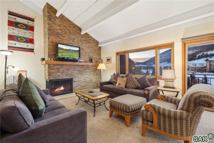 Condo in Peregrine Condo, Copper Mountain — photo 3 Condo in Peregrine Condo, Copper Mountain, CO — photo 3 (MLS S374305)