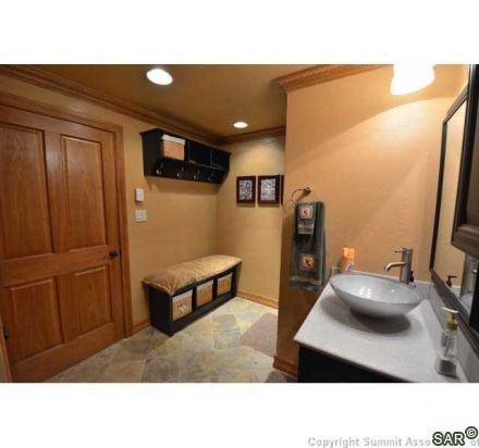 105 Beeler Pl photo 21