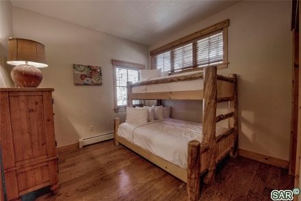 81 Mountain Thunder Dr photo 14