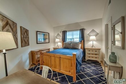 1511 Point Drive 208 photo 23