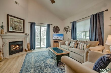 1511 Point Drive 208 photo 2