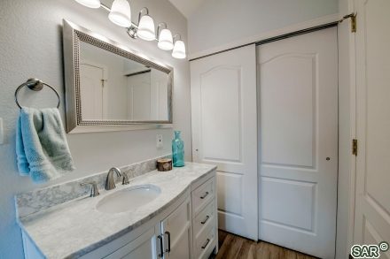 1511 Point Drive 208 photo 31