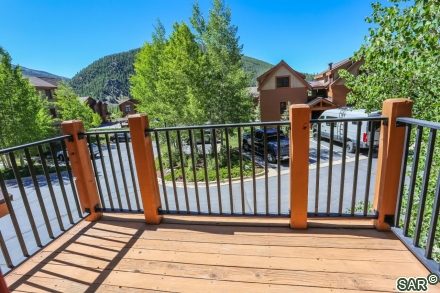 Townhome in Antlers Gulch Townhomes Condo, Keystone — photo 4 Townhome in Antlers Gulch Townhomes Condo, Keystone, CO — photo 4 (MLS S374599)