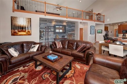 88 Hawn Dr photo 9