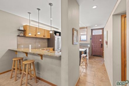 75 Galena St photo 9