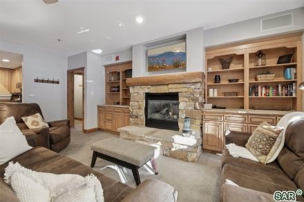 224 Trailhead Dr photo 13