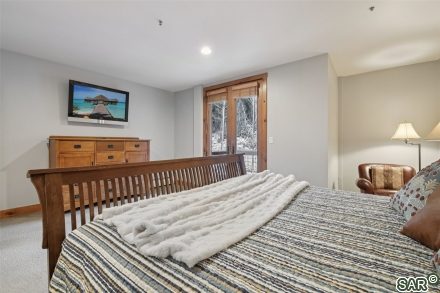 224 Trailhead Dr photo 36