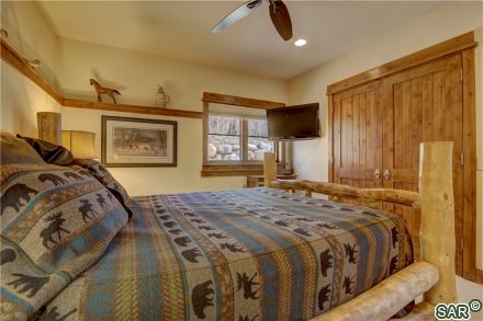 264 Caravelle Dr photo 21