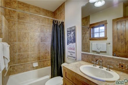 264 Caravelle Dr photo 26