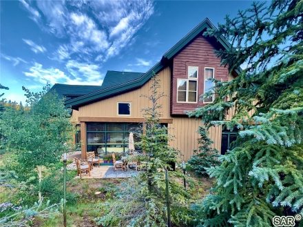 Townhome in Ski Tip Ranch Condominiums, Keystone — photo 1 Townhome in Ski Tip Ranch Condominiums, Keystone, CO — photo 1 (MLS S374815)