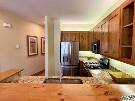 Townhome in Ski Tip Ranch Condominiums, Keystone, CO — photo 6 (MLS S374815)