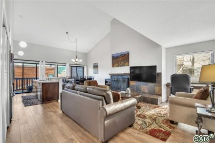 Condo in New Lamartine Condo, Silverthorne — photo 2 Condo in New Lamartine Condo, Silverthorne, CO — photo 2 (MLS S374861)