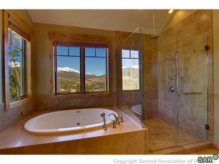 567 Highlands Dr photo 8