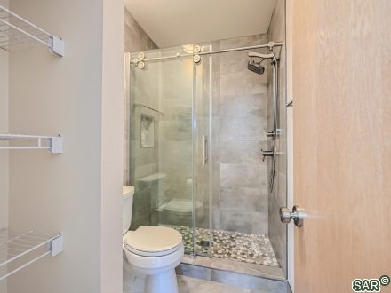1650 Lakeview Ter photo 16