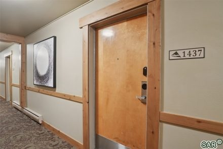 Condo in Plaza Edgewater, Keystone, CO — photo 2 (MLS S374880)